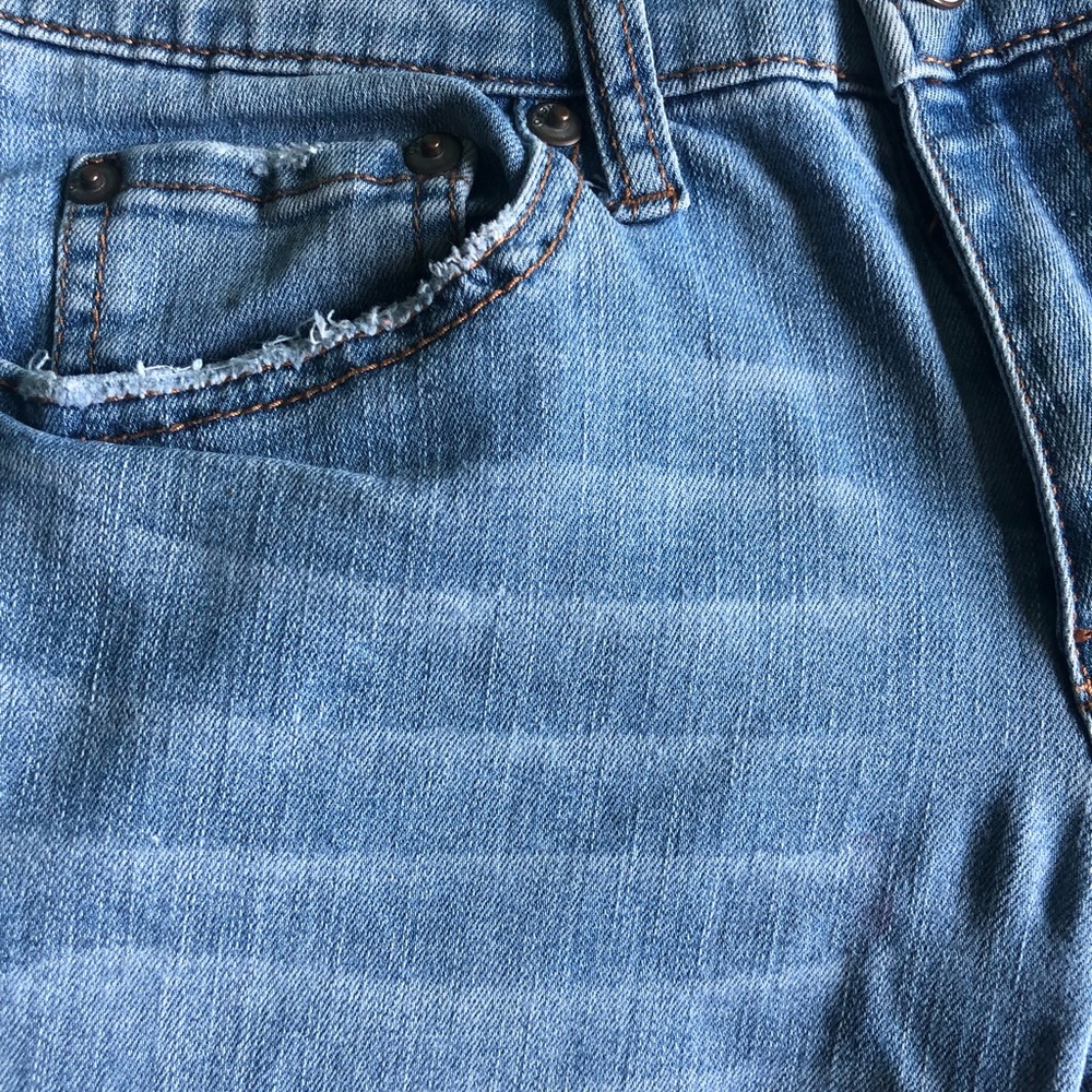 Low Rise Jeans - Picture 7 of 11